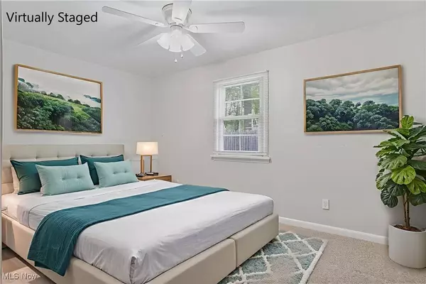 3451 Susan CIR, Youngstown, OH 44511