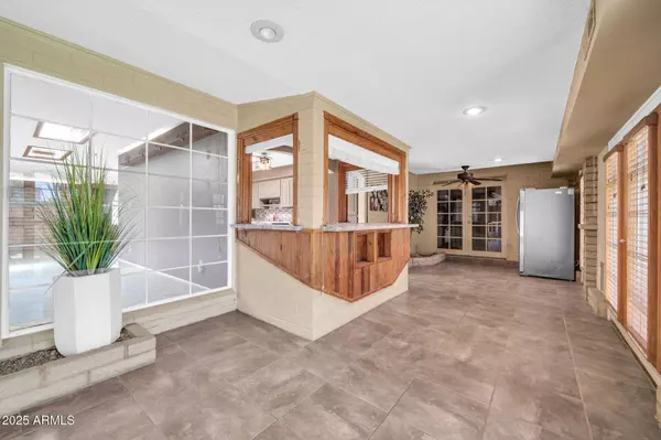 6217 W Orange Drive, Glendale, AZ 85301