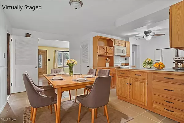 3451 Susan CIR, Youngstown, OH 44511