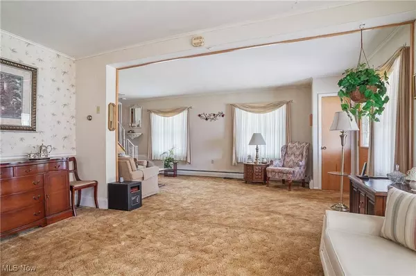 715 E Lincoln WAY, Lisbon, OH 44432