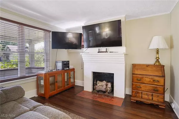 4144 Helena AVE, Youngstown, OH 44512