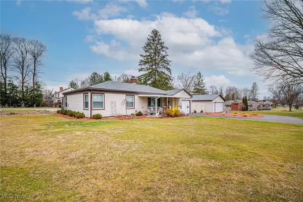 6470 Duncan DR, Poland, OH 44514