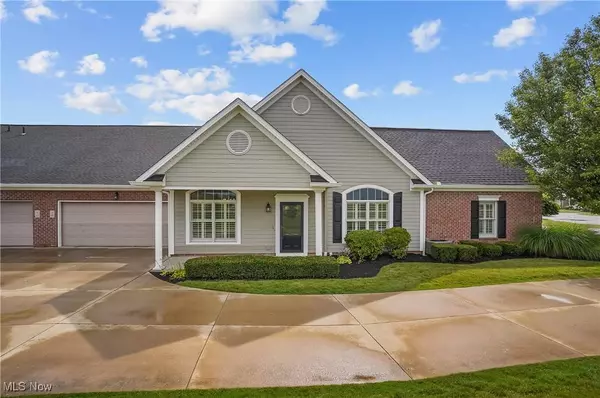 4300 Westford #15A, Canfield, OH 44406