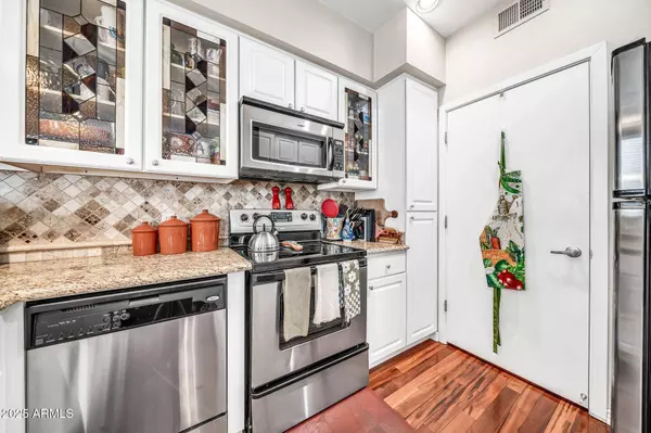 3633 N 3rd Avenue #2102, Phoenix, AZ 85013