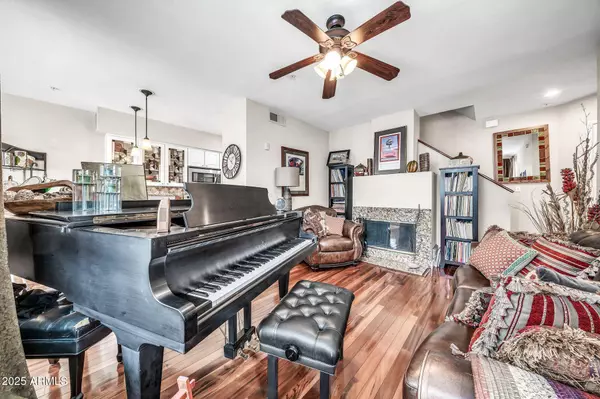 3633 N 3rd Avenue #2102, Phoenix, AZ 85013