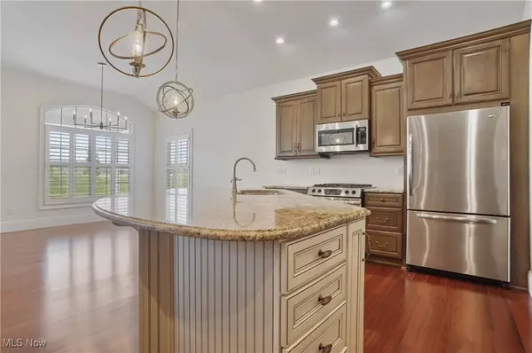 4300 Westford #15A, Canfield, OH 44406