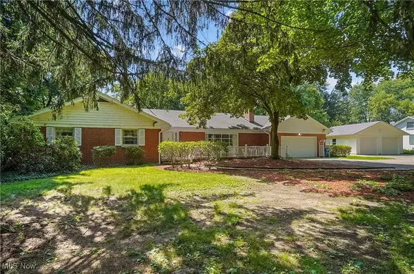 4780 Topper Hill DR, Liberty, OH 44425