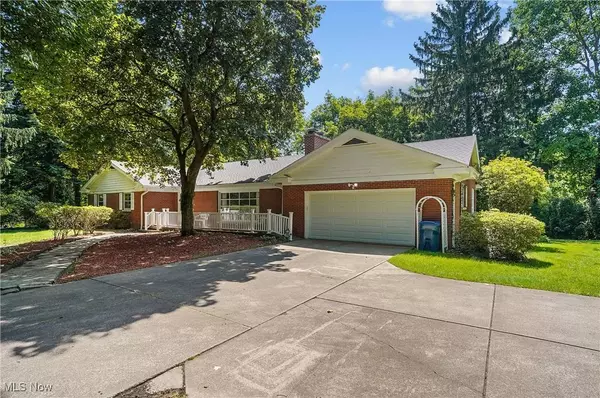 4780 Topper Hill DR, Liberty, OH 44425