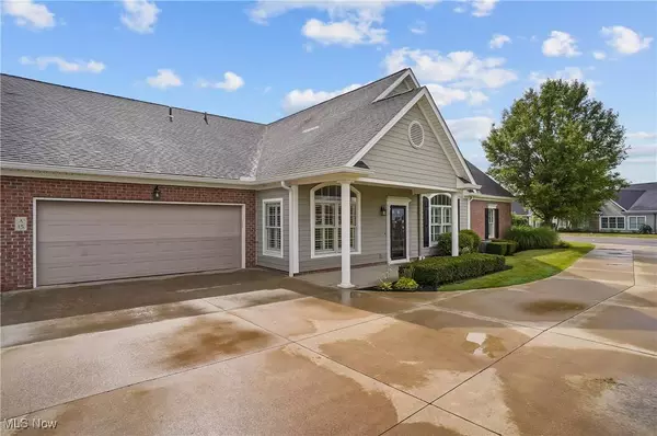 4300 Westford #15A, Canfield, OH 44406