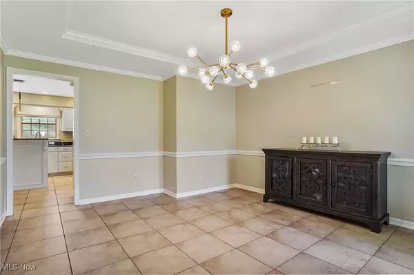 301 Hilltop BLVD, Canfield, OH 44406