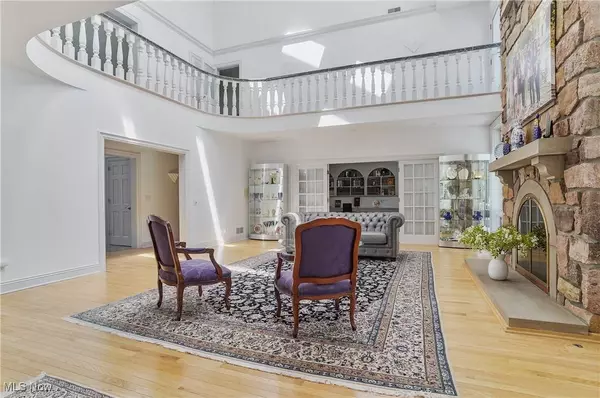 5391 Muirfield DR, Canfield, OH 44406