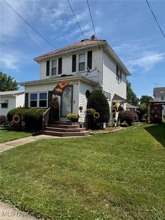 439 S 15th ST, Sebring, OH 44672