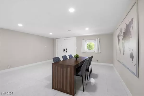 3482 Pueblo WAY, Las Vegas, NV 89169