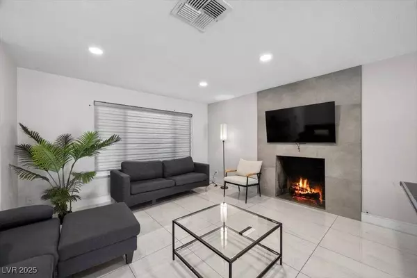 3618 Redwood ST, Las Vegas, NV 89103