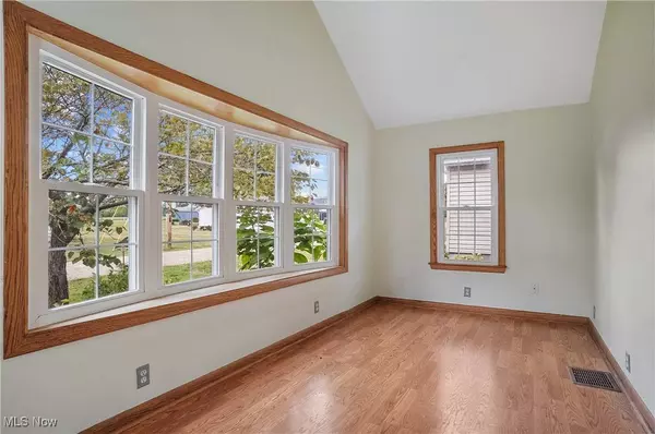 408 North ST, Beloit, OH 44609