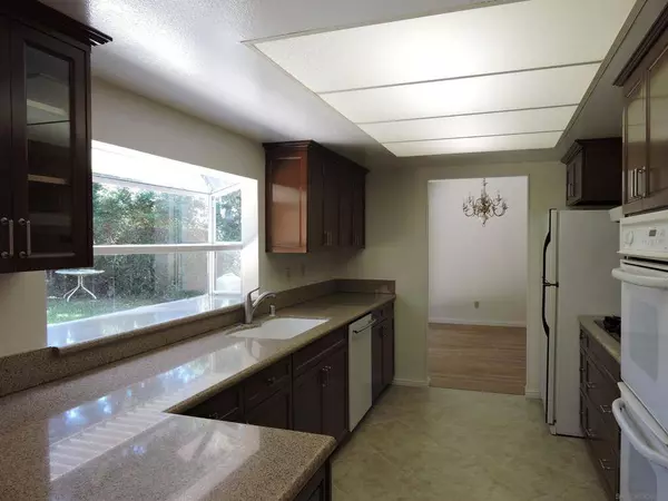 5977 Agee St, San Diego, CA 92122