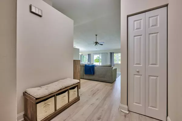 44 Misty Meadow DR, Boynton Beach, FL 33436