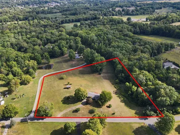 39128 Crestview RD, Leetonia, OH 44431