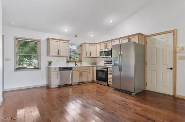 1743 Ansley WAY, Salem, OH 44460