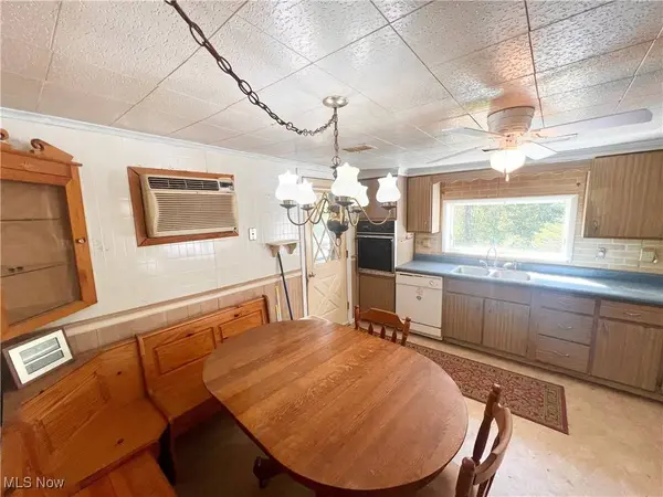 44990 Hammond School RD, Madison, OH 43968