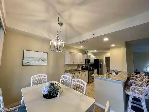 360 Stella Maris DR N #2404, Naples, FL 34114