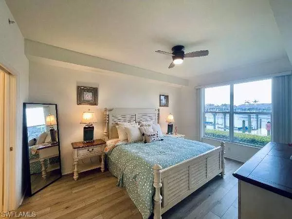 360 Stella Maris DR N #2404, Naples, FL 34114