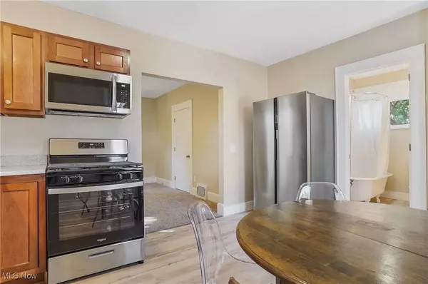 540 W Oregon AVE #1/2, Sebring, OH 44672