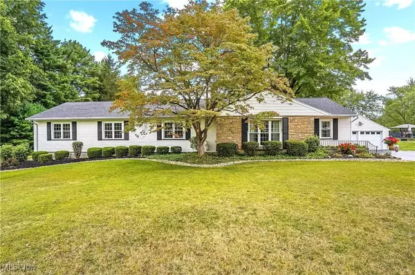 667 North RD SE, Warren, OH 44484