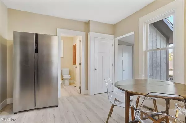 540 W Oregon AVE #1/2, Sebring, OH 44672