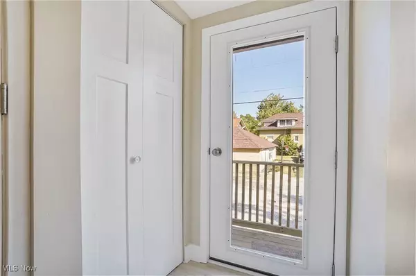 540 W Oregon AVE #1/2, Sebring, OH 44672