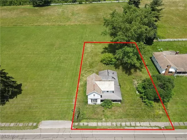 15862 W Akron Canfield RD, Berlin Center, OH 44401