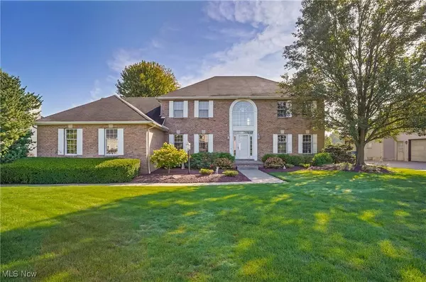 4650 Bunny TRL, Canfield, OH 44406