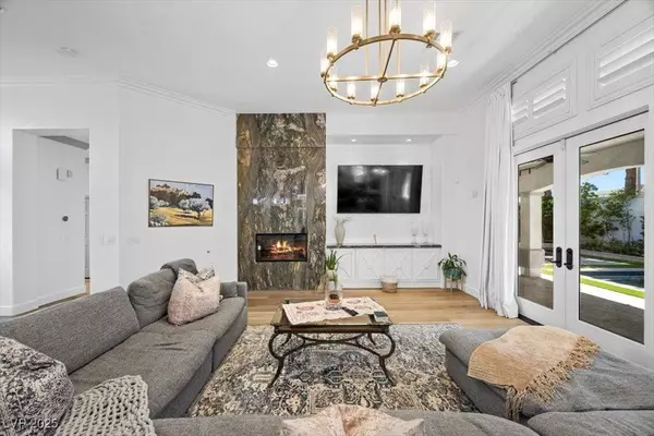 813 Sir James Bridge WAY, Las Vegas, NV 89145