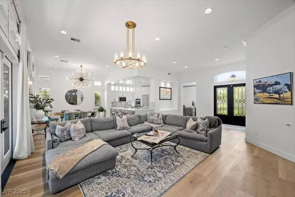 813 Sir James Bridge WAY, Las Vegas, NV 89145