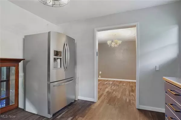 2476 Lisbon ST, East Liverpool, OH 43920