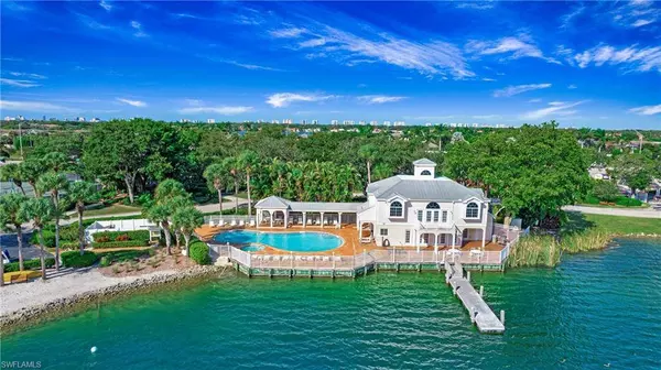 2530 Citrus Lake DR #X101, Naples, FL 34109