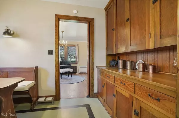 453 Broadway AVE, Girard, OH 44420