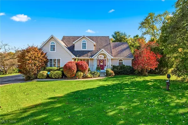 1925 N Lipkey RD, North Jackson, OH 44451