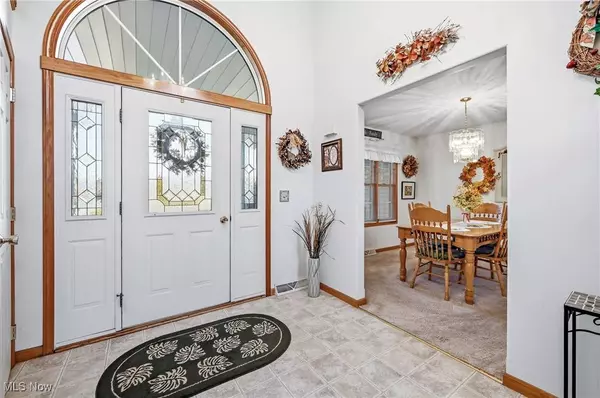 1925 N Lipkey RD, North Jackson, OH 44451