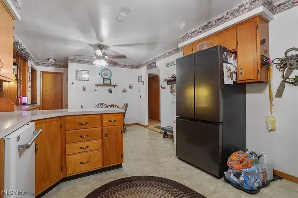 620 Thomas RD, Lisbon, OH 44432