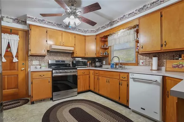 620 Thomas RD, Lisbon, OH 44432