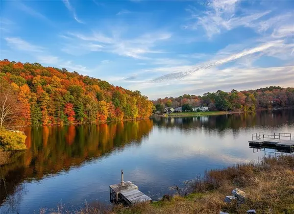 11 Wolviston Cir, Bella Vista, AR 72714