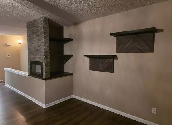 11 Wolviston Cir, Bella Vista, AR 72714