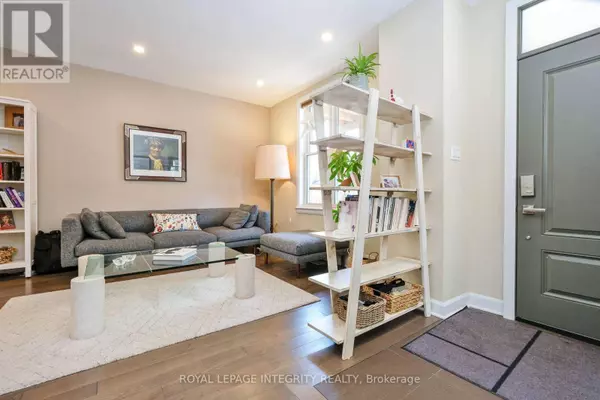 93 HAMILTON AVENUE N, Ottawa, ON K1Y1B8