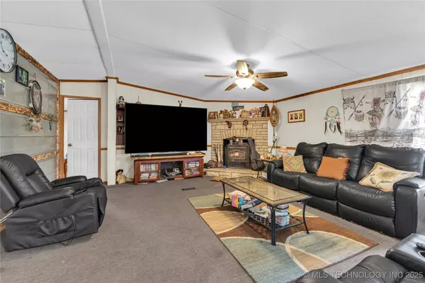 43787 S 644, Jay, OK 74346