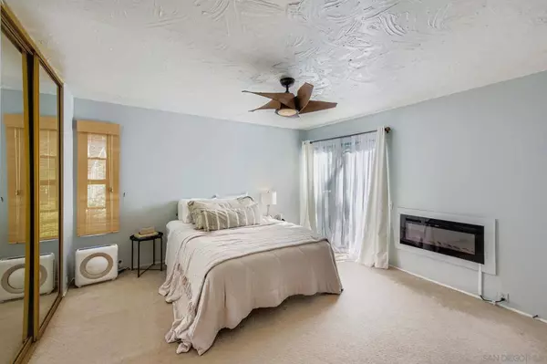 3995 Camino Lindo, San Diego, CA 92122