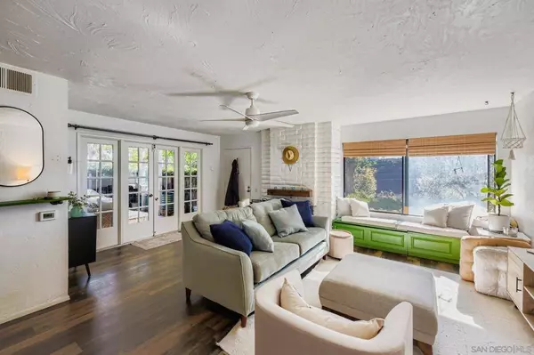 3995 Camino Lindo, San Diego, CA 92122