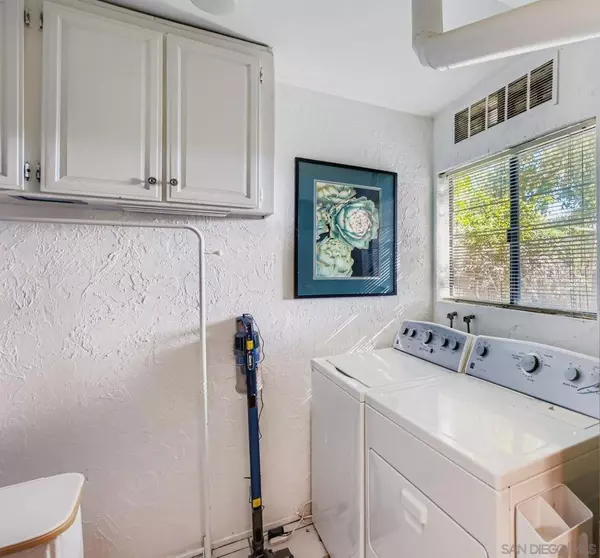 3995 Camino Lindo, San Diego, CA 92122