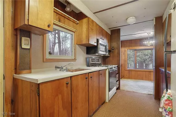 13627 Market ST, North Lima, OH 44452