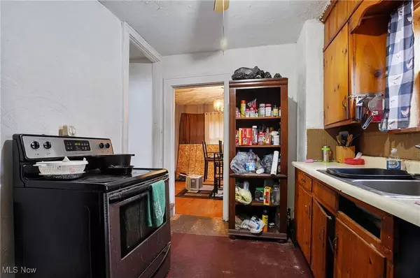 110 S Maryland AVE, Youngstown, OH 44509